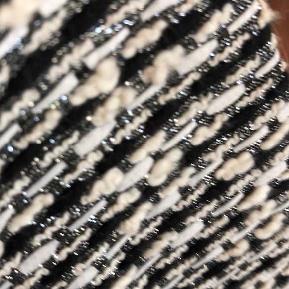 Top - Picture 2 of 4